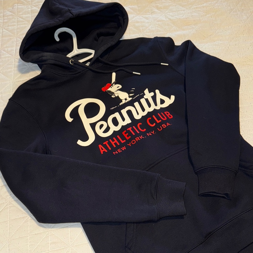 Peanuts Women’s Navy and Red Athletic Hoodie